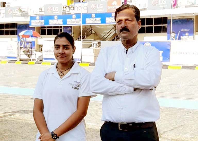 Odisha cycling star Swasti Singh with her coach and mentor Sushil Das in Hyderabad on 31 March, 2021.
