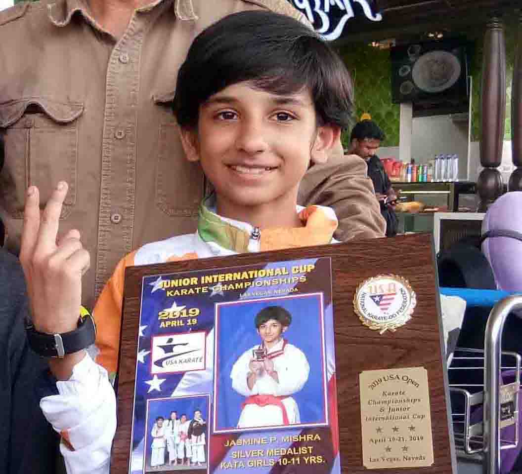 Odisha karateka Jasmine Mishra with her trophy at the Junior International Cup Karate Championship in Las Vegas, USA on 19th April, 2019