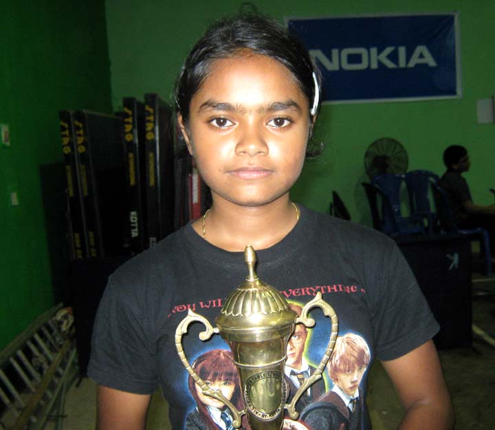Orissa table tennis player <b>Taniya Gope</b> in Bhubaneswar on <b>Oct 4, 2009.