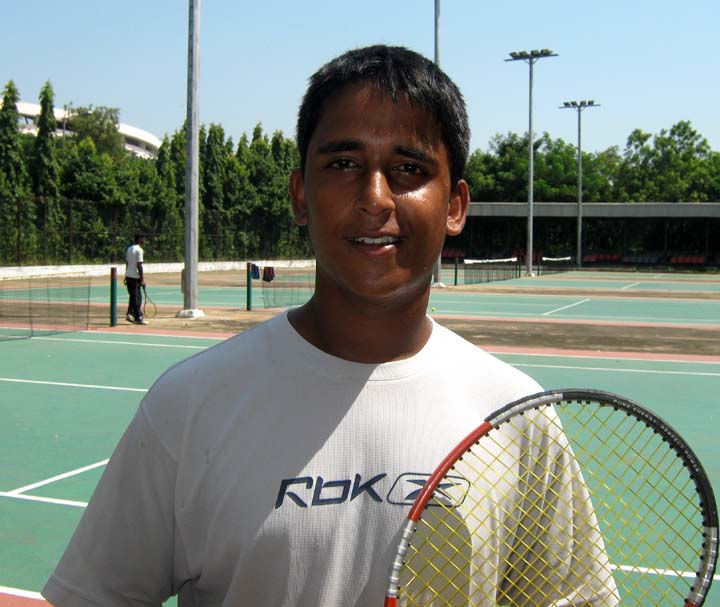 Orissa tennis player <b>Chinmaya Pradhan</b> in Bhubaneswar on <b>Oct 13, 2009.
